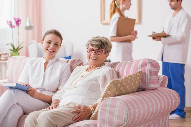 Alternatives To Assisted Living And Nursing Homes - Stowell ...